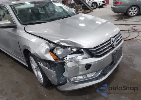 2012 Volkswagen Passat 2.0L Tdi Se z USA, uszkodzony, nr VIN 1VWBN7A3XCC109349